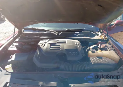 2017 Dodge Challenger Sxt z USA, uszkodzony, nr VIN 2C3CDZAG6HH580853